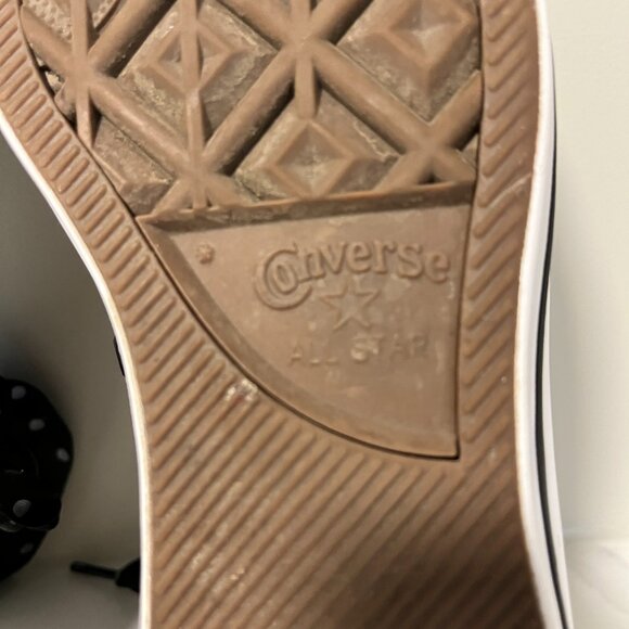 Converse Black with Polka Dot Laces All Star Sneakers – Size 9 - Picture 13 of 13